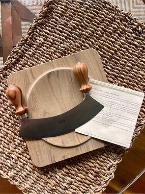 Williams Sonoma Kitchen Wood Handle Mezzaluna Herb Chopper with Wooden Board